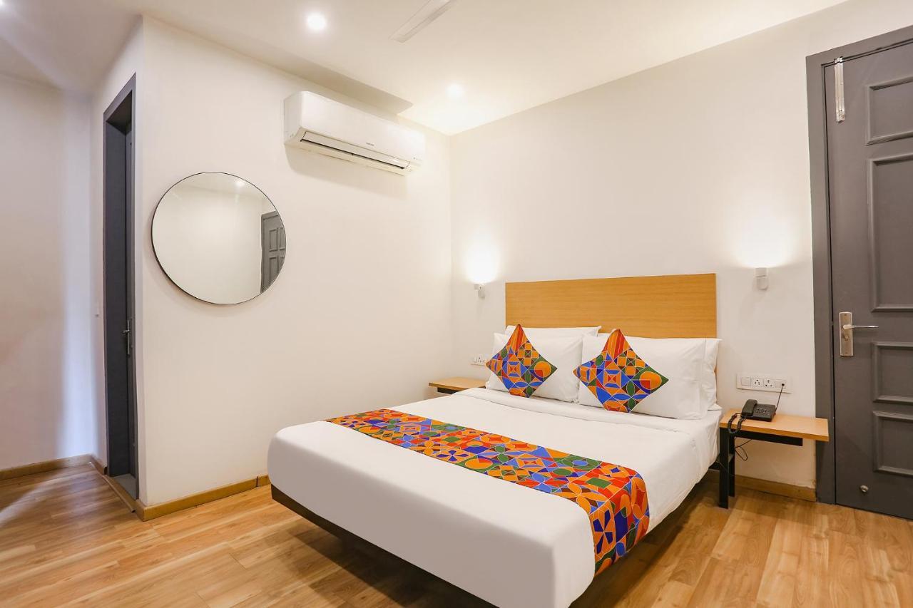 Fabexpress D2 Paschim Vihar Hotel Delhi  Ngoại thất bức ảnh