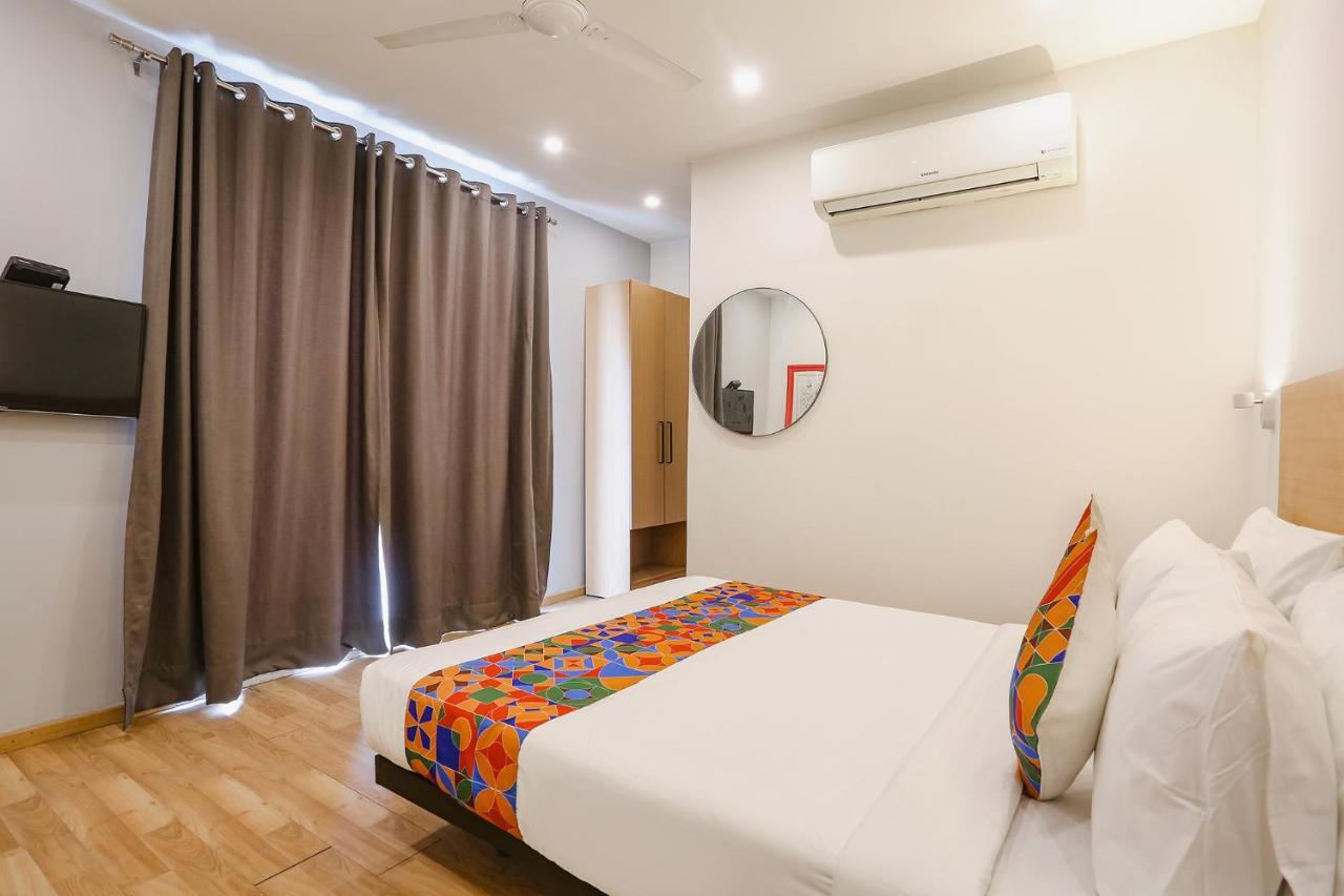 Fabexpress D2 Paschim Vihar Hotel Delhi  Ngoại thất bức ảnh